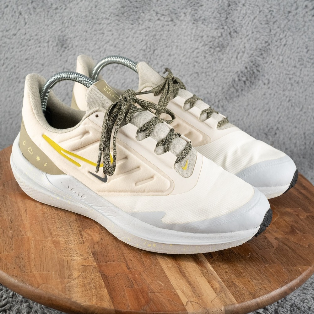 Nike Air Winflo Shield Volt Storm-Tread Running Women's Shoe Size 9 DM1104-100